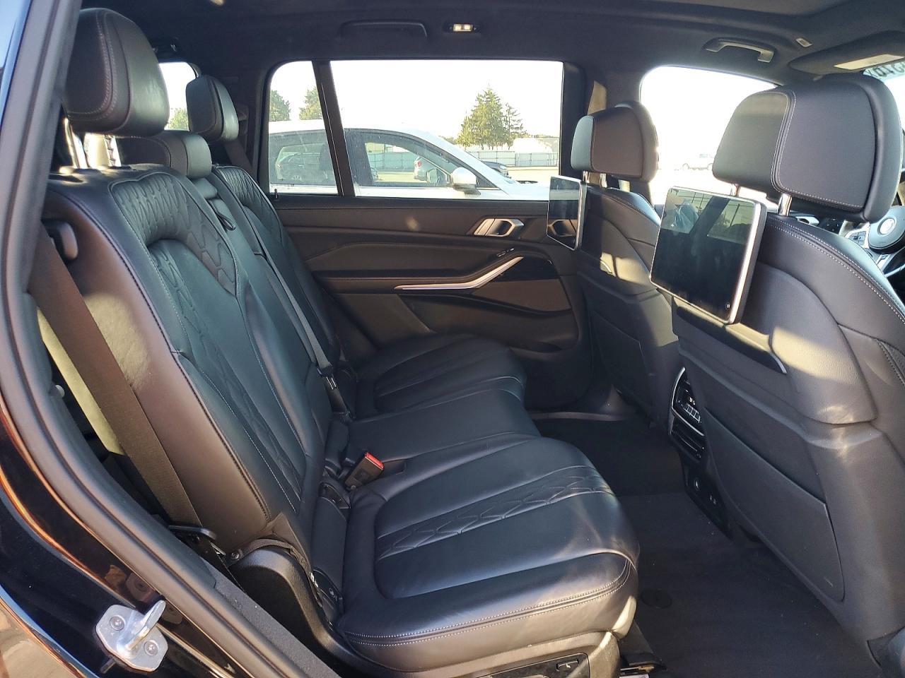 2019 BMW X7 xDrive40I - zdjęcie 11