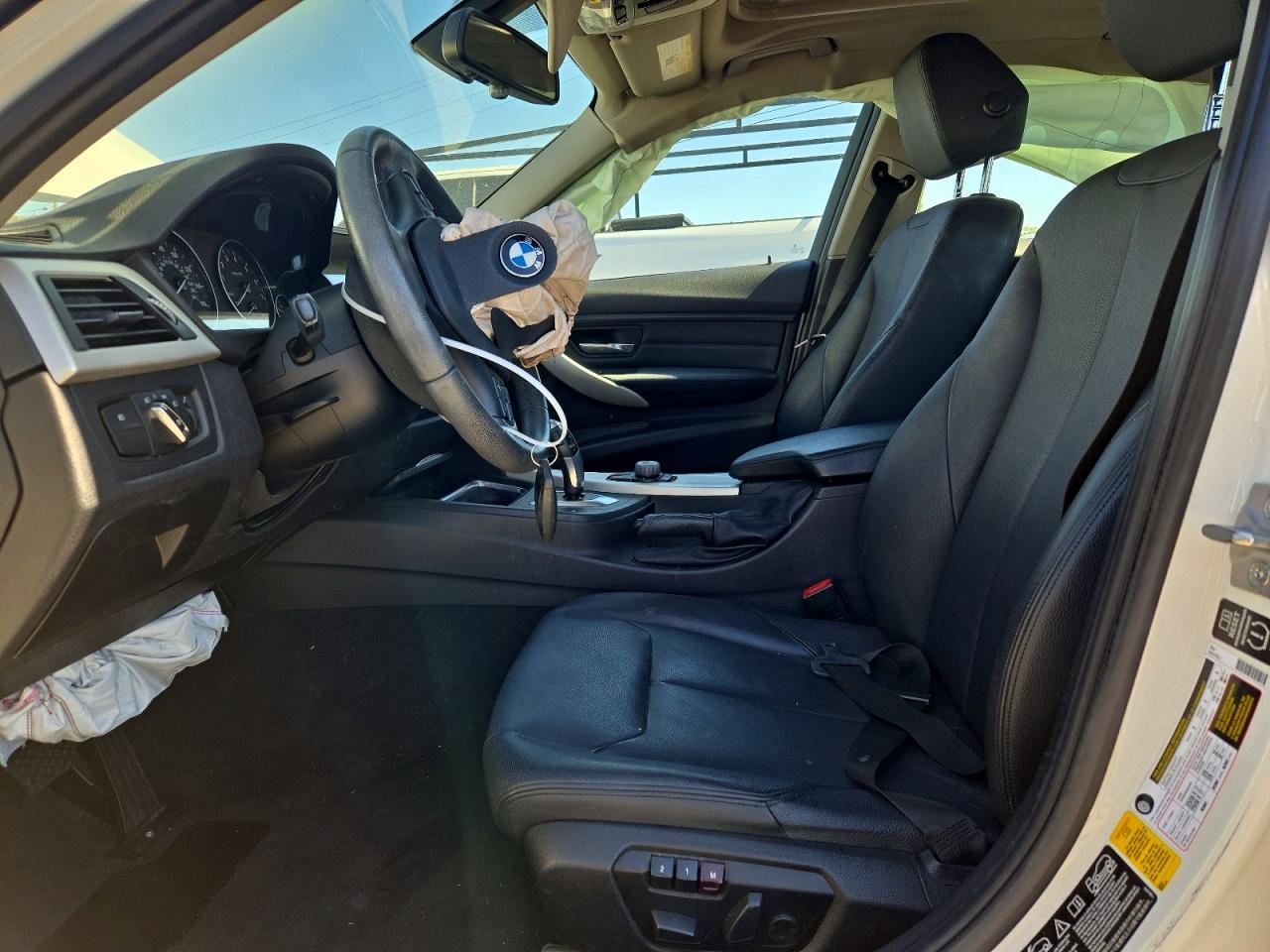 2014 BMW 320 I xDrive - zdjęcie 7