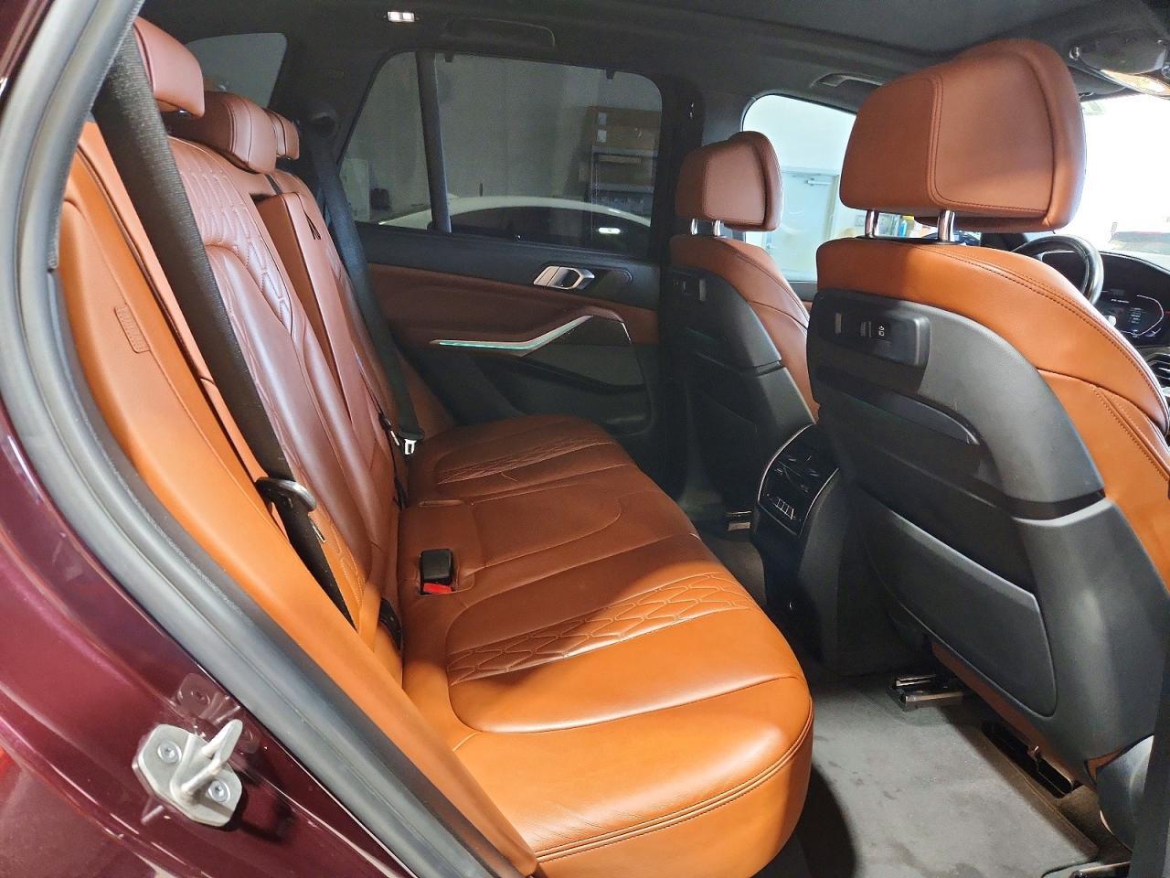 2022 BMW X5 M50I - zdjęcie 11
