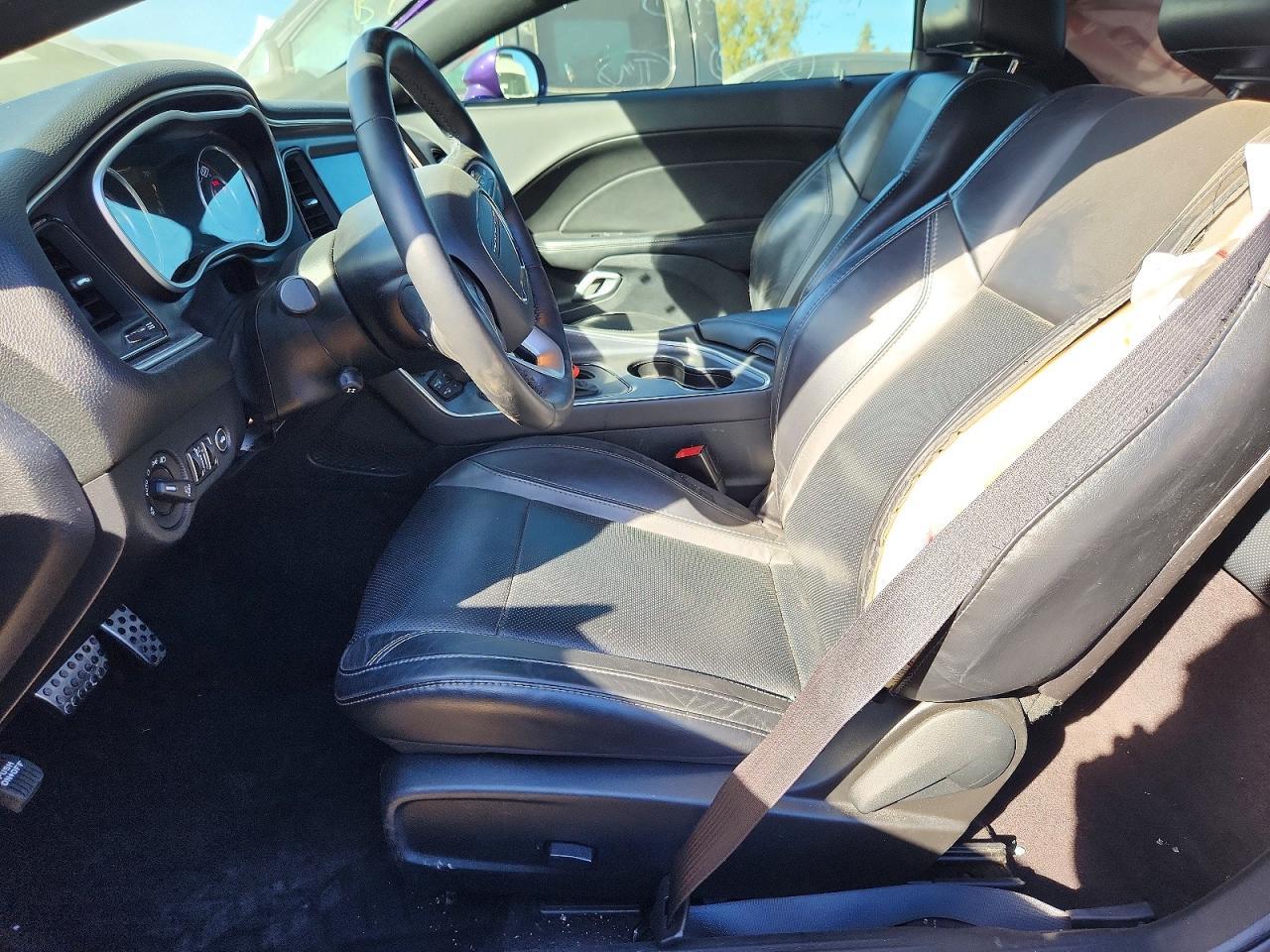 2016 Dodge Challenger Sxt - zdjęcie 7