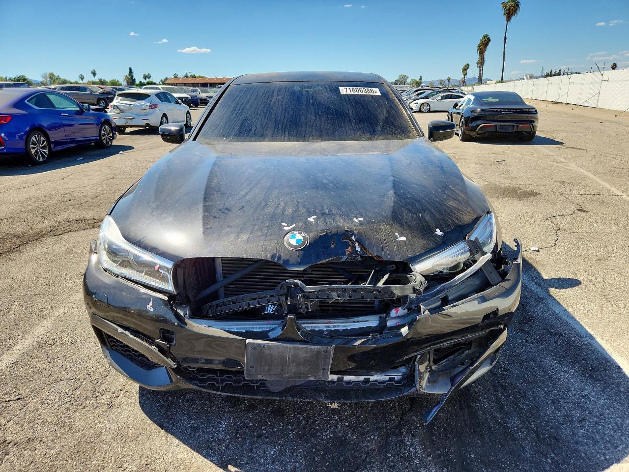 2016 BMW Seria 7 750i - zdjęcie 5