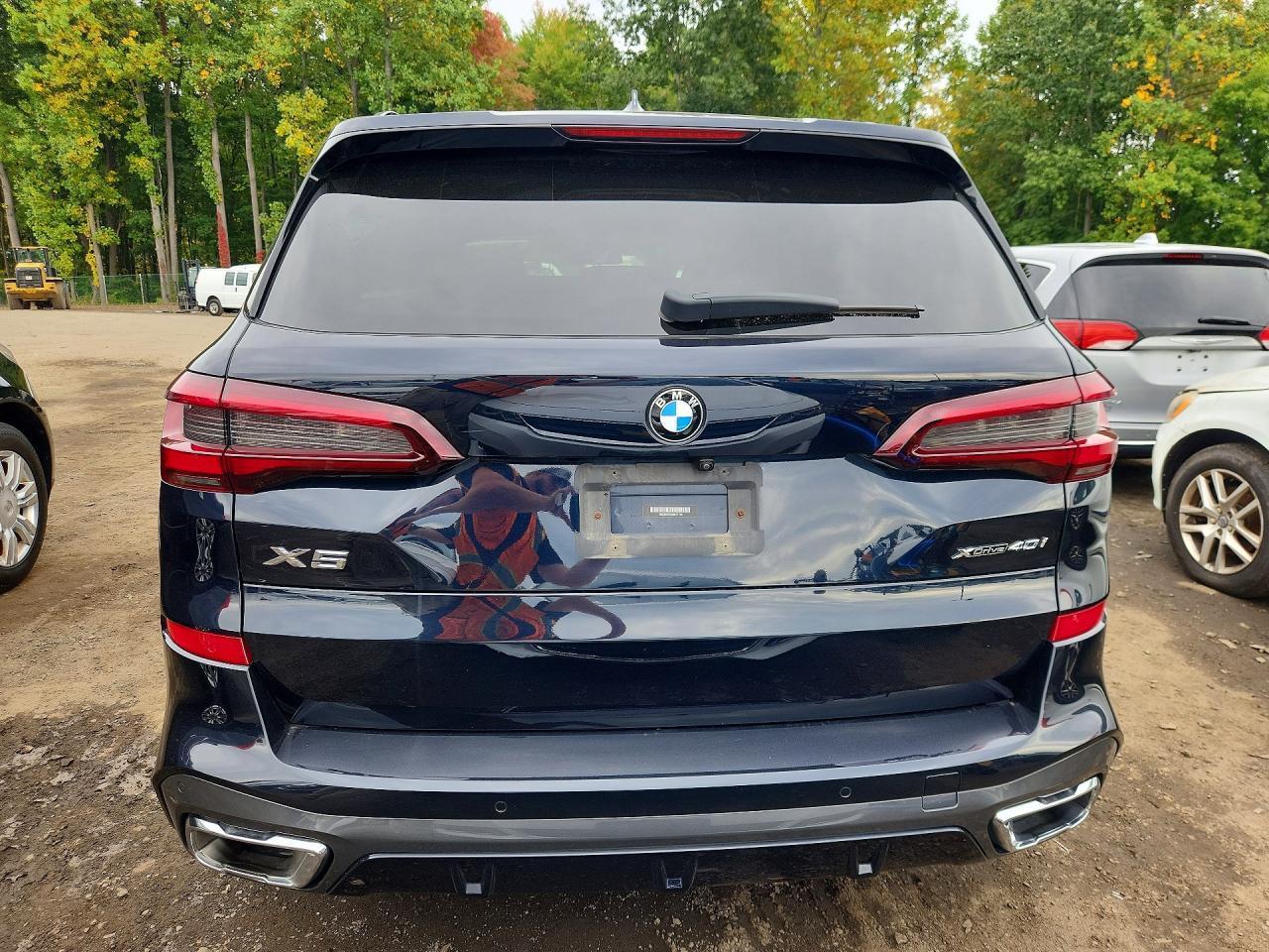 2021 BMW X5 xDrive40I - zdjęcie 6