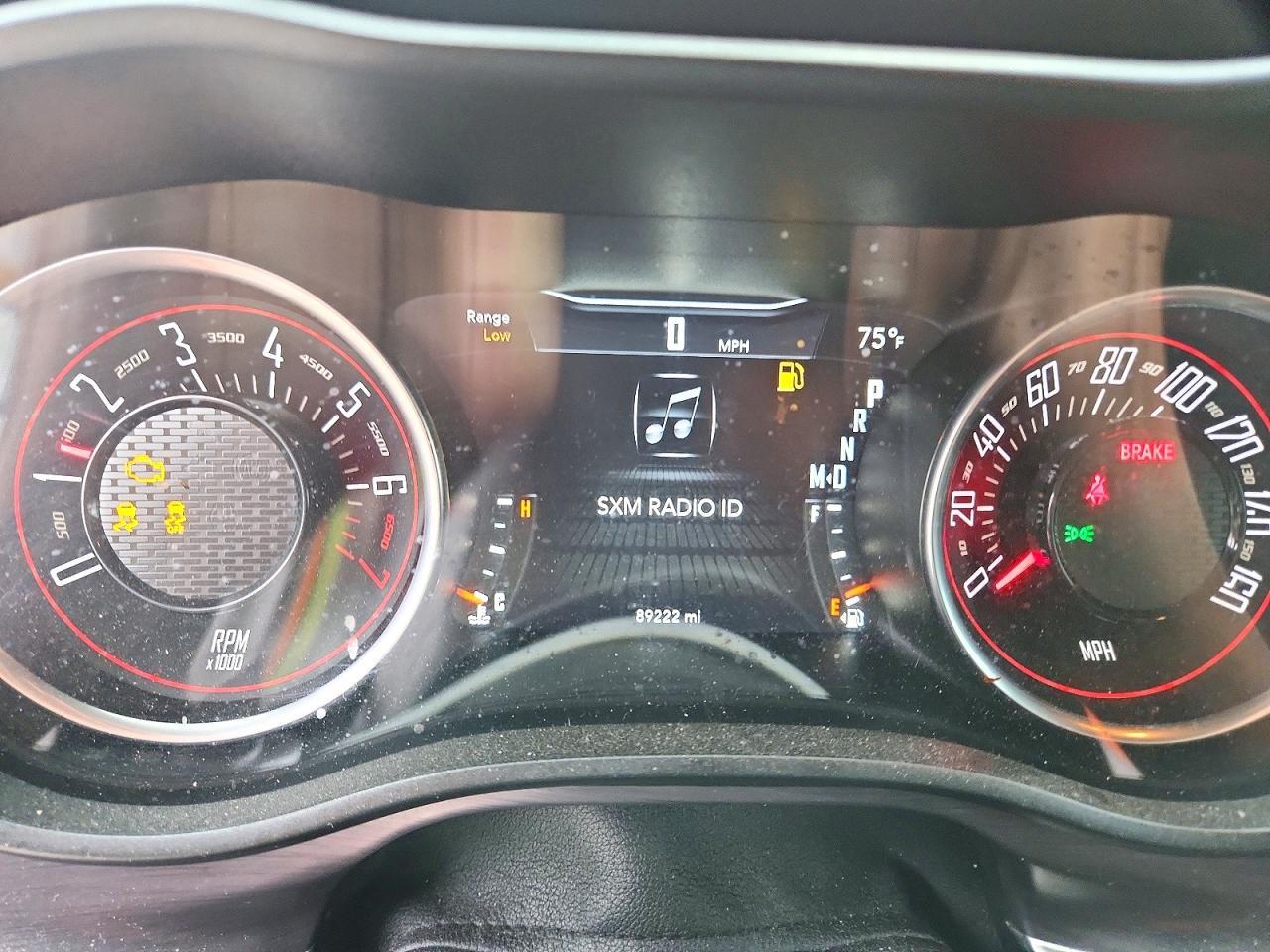 2016 Dodge Challenger Sxt - zdjęcie 9