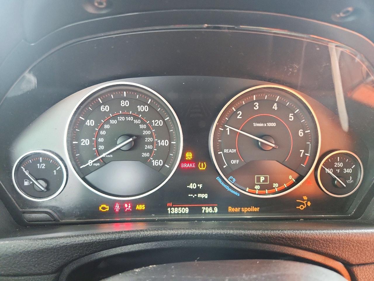 2015 BMW Seria 3 328i - zdjęcie 9
