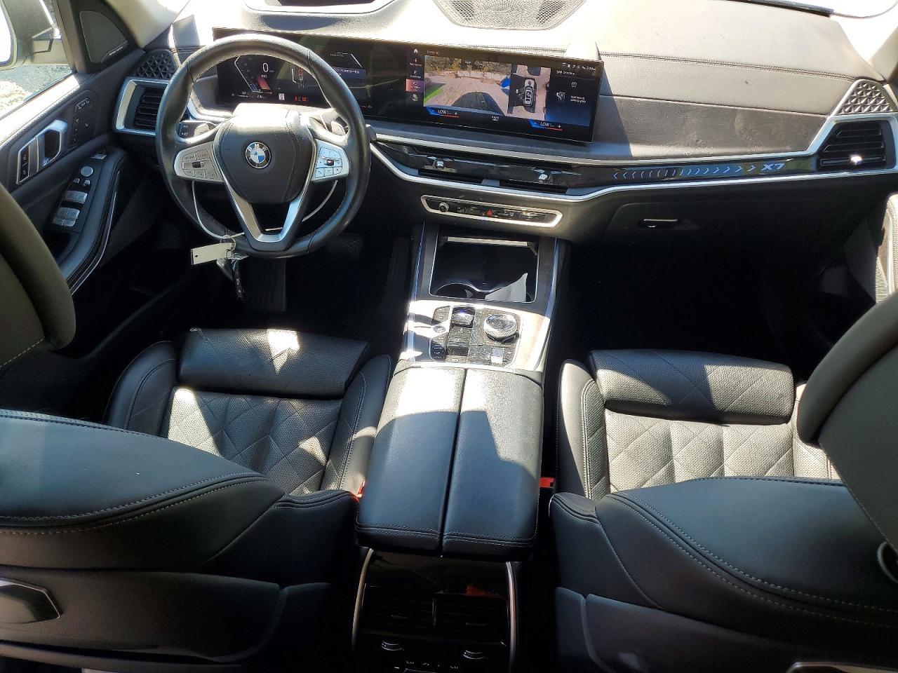 2023 BMW X7 xDrive40I - zdjęcie 8