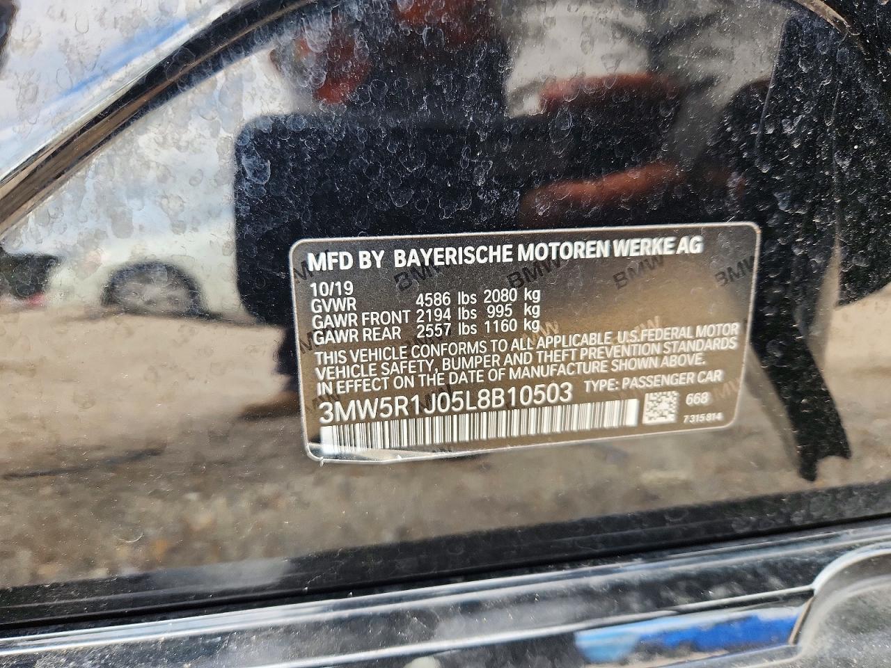 2020 BMW 330I - zdjęcie 12