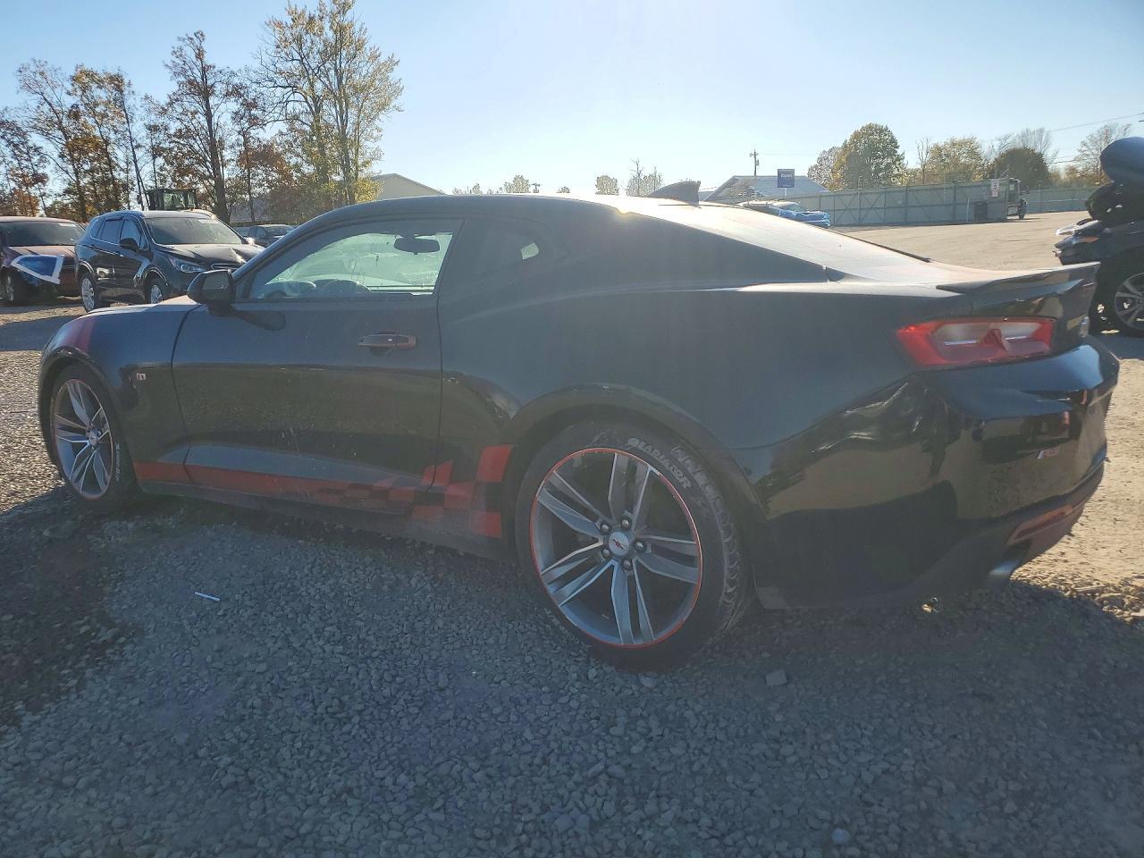 2018 Chevrolet Camaro Lt - zdjęcie 2