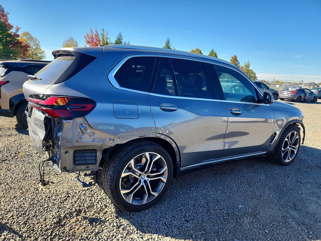 2026 BMW X5 xDrive50E - zdjęcie 3