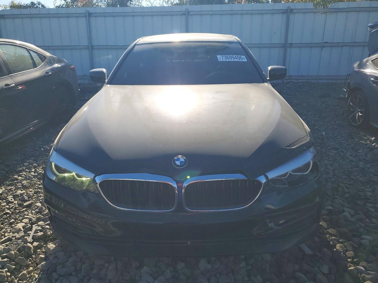 2020 BMW Seria 5 540i - zdjęcie 5