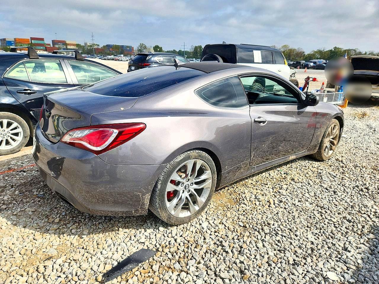 2013 Hyundai Genesis Coupe 2.0T R-Spec - zdjęcie 3