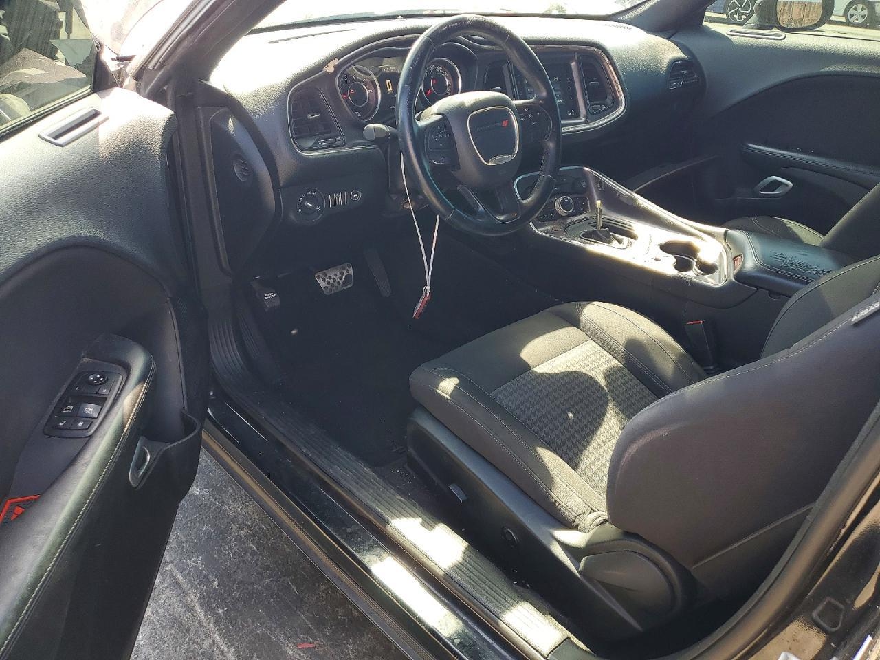 2015 Dodge Challenger Sxt - zdjęcie 8