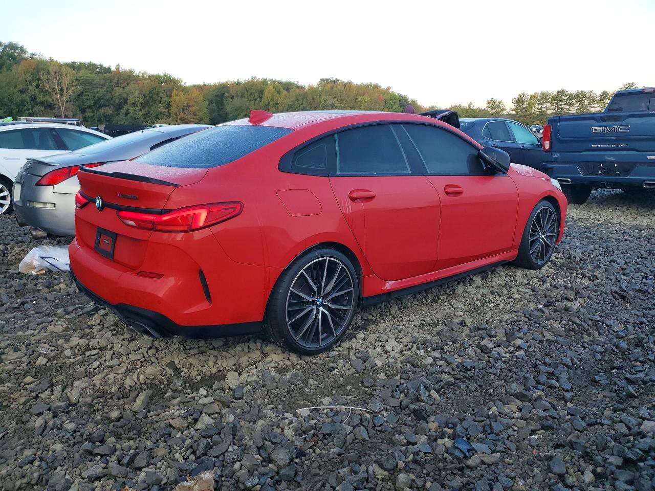 2020 BMW Seria 2 M235i - zdjęcie 3