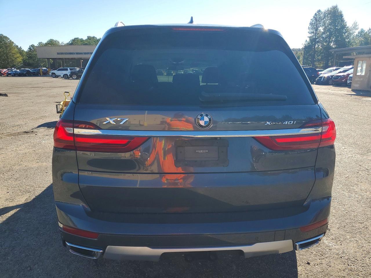 2020 BMW X7 xDrive40I - zdjęcie 6