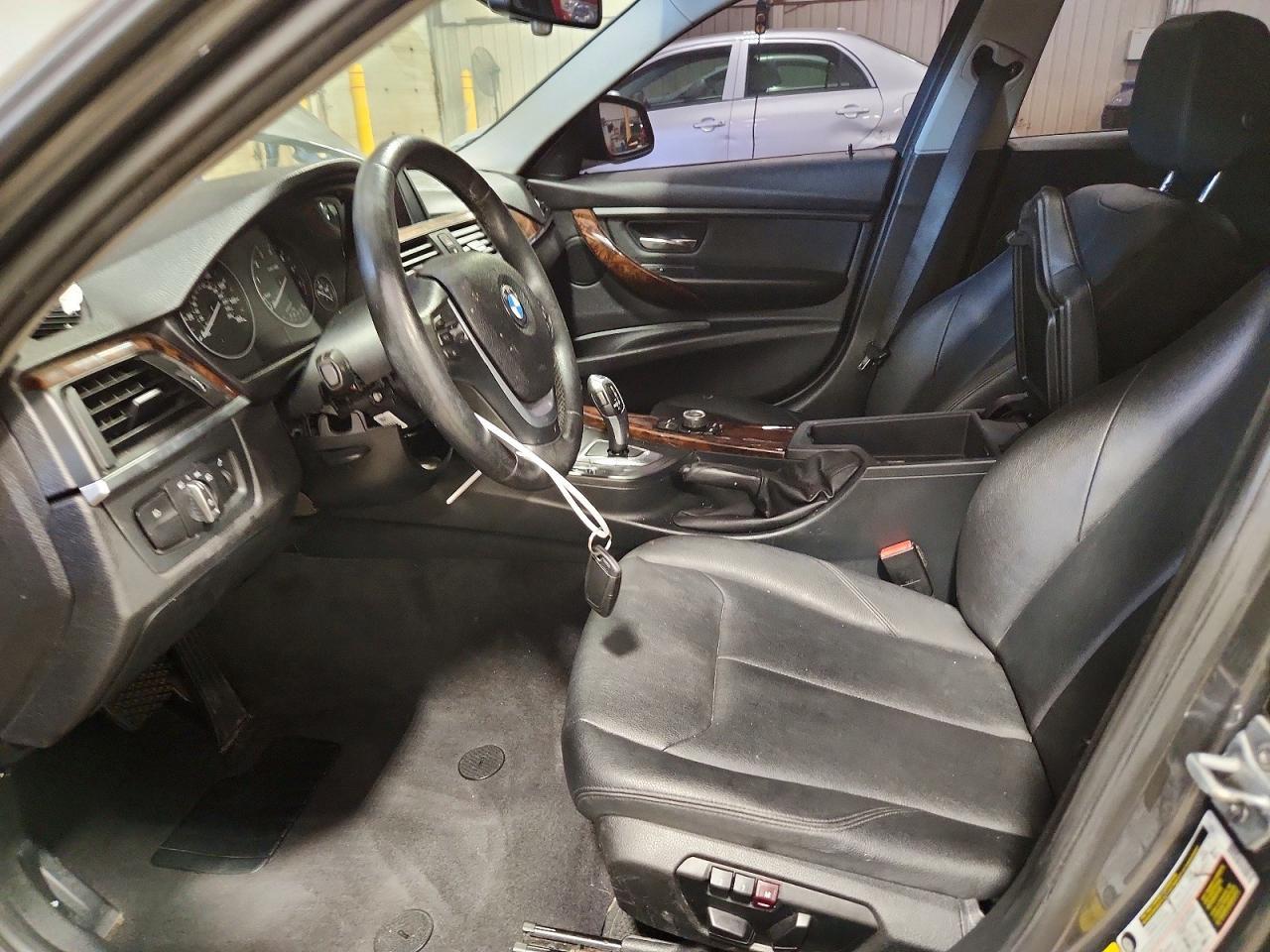 2014 BMW Seria 3 328i - zdjęcie 7