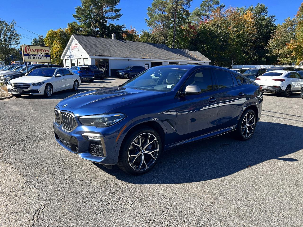 2021 BMW X6 M50I - zdjęcie 2
