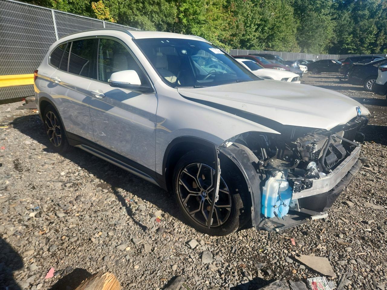 2020 BMW X1 xDrive28I - zdjęcie 4