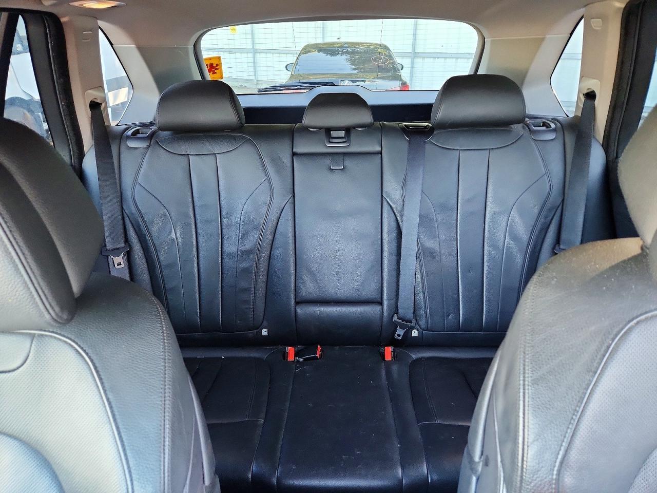 2015 BMW X5 xDrive35I - zdjęcie 10