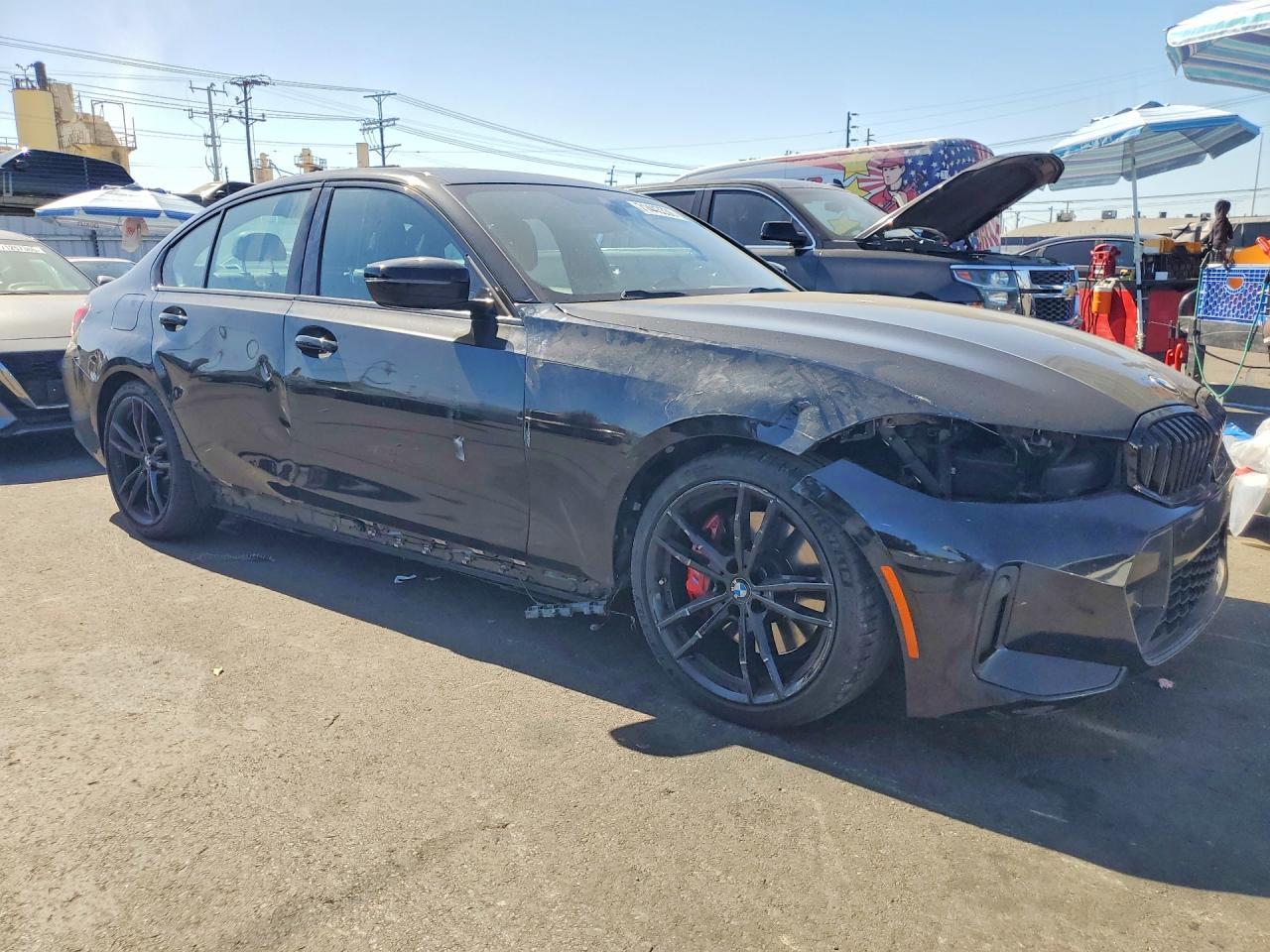 2024 BMW 330I - zdjęcie 4