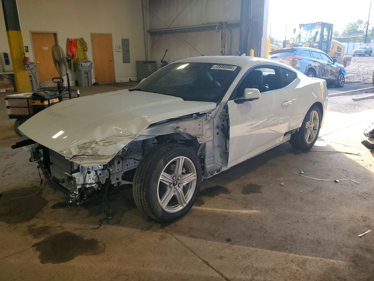 2026 Ford Mustang - zdjęcie główne
