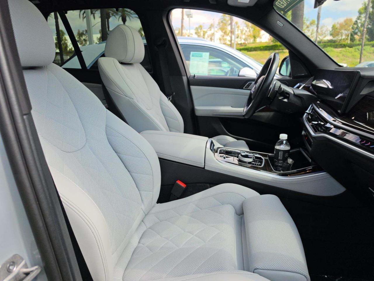 2024 BMW X5 xDrive50E - zdjęcie 5