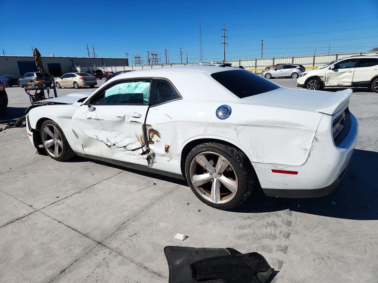 2022 Dodge Challenger Gt - zdjęcie 2