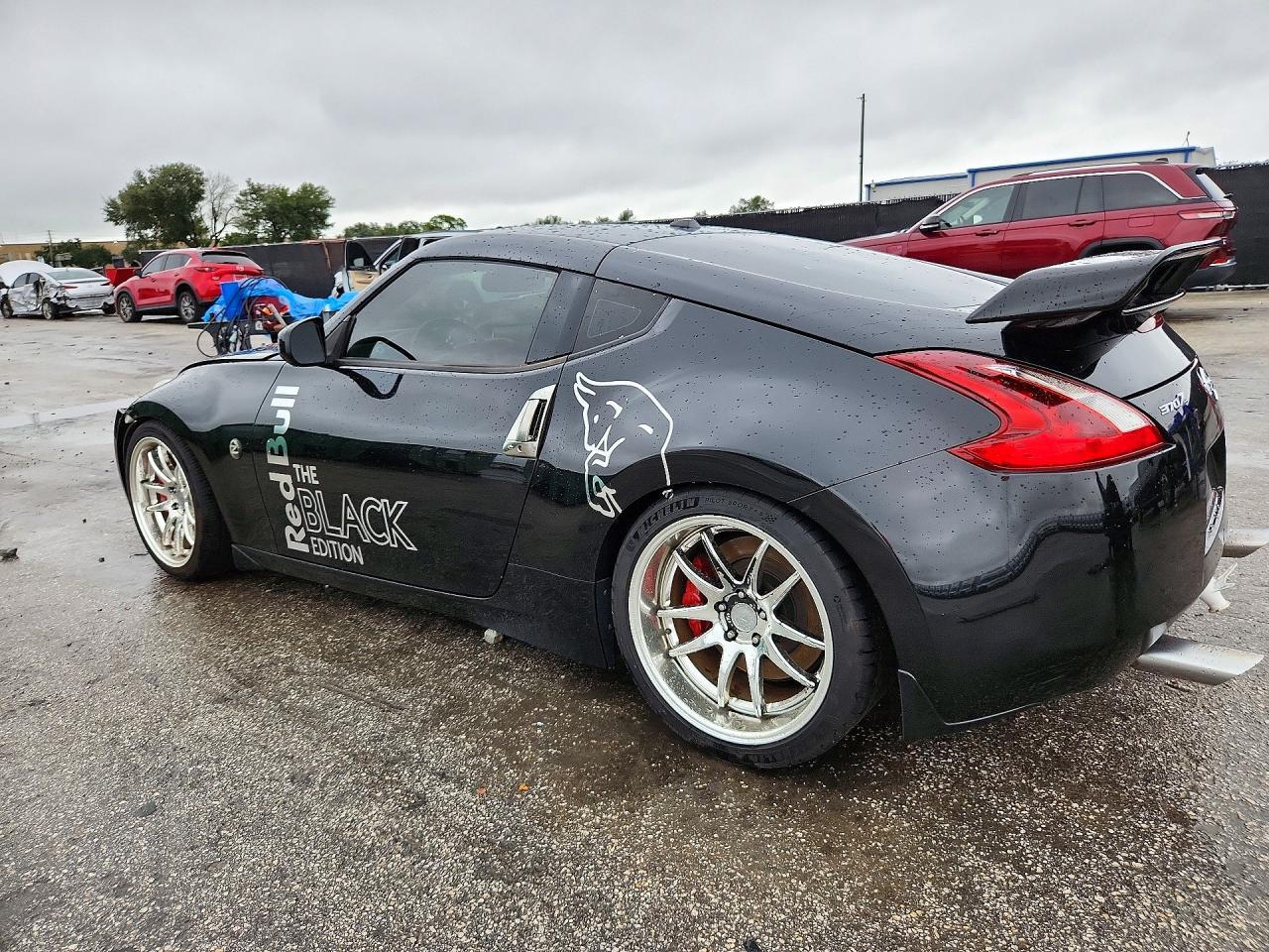 2020 Nissan 370Z Sport Touring - zdjęcie 2