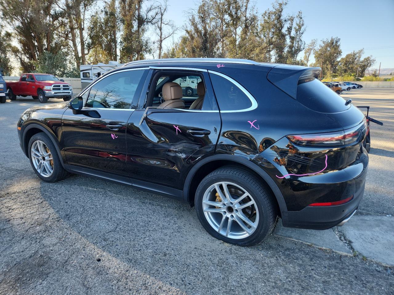 2019 Porsche Cayenne - zdjęcie 2