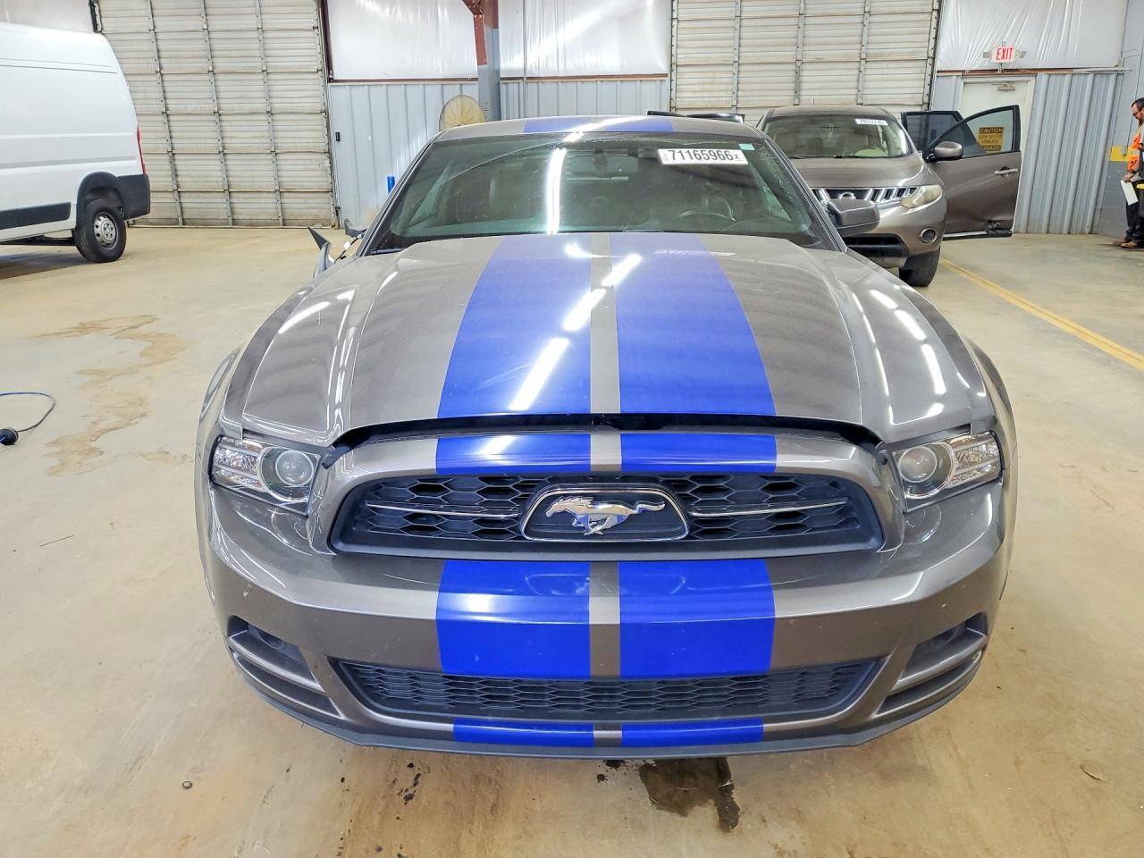 2014 Ford Mustang Base - zdjęcie 5