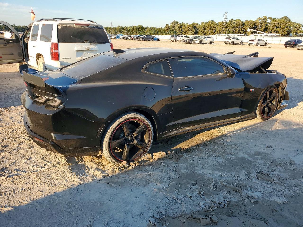 2016 Chevrolet Camaro Ss - zdjęcie 3