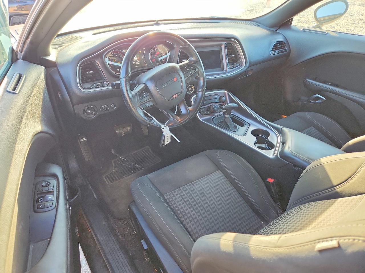 2018 Dodge Challenger R/T - zdjęcie 8