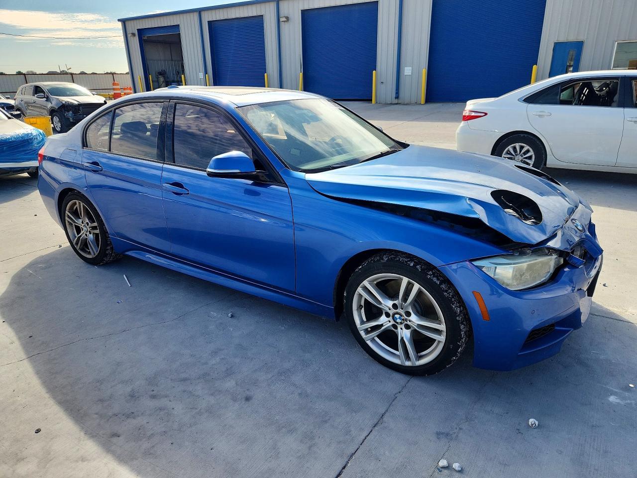 2014 BMW 328 I - zdjęcie 4