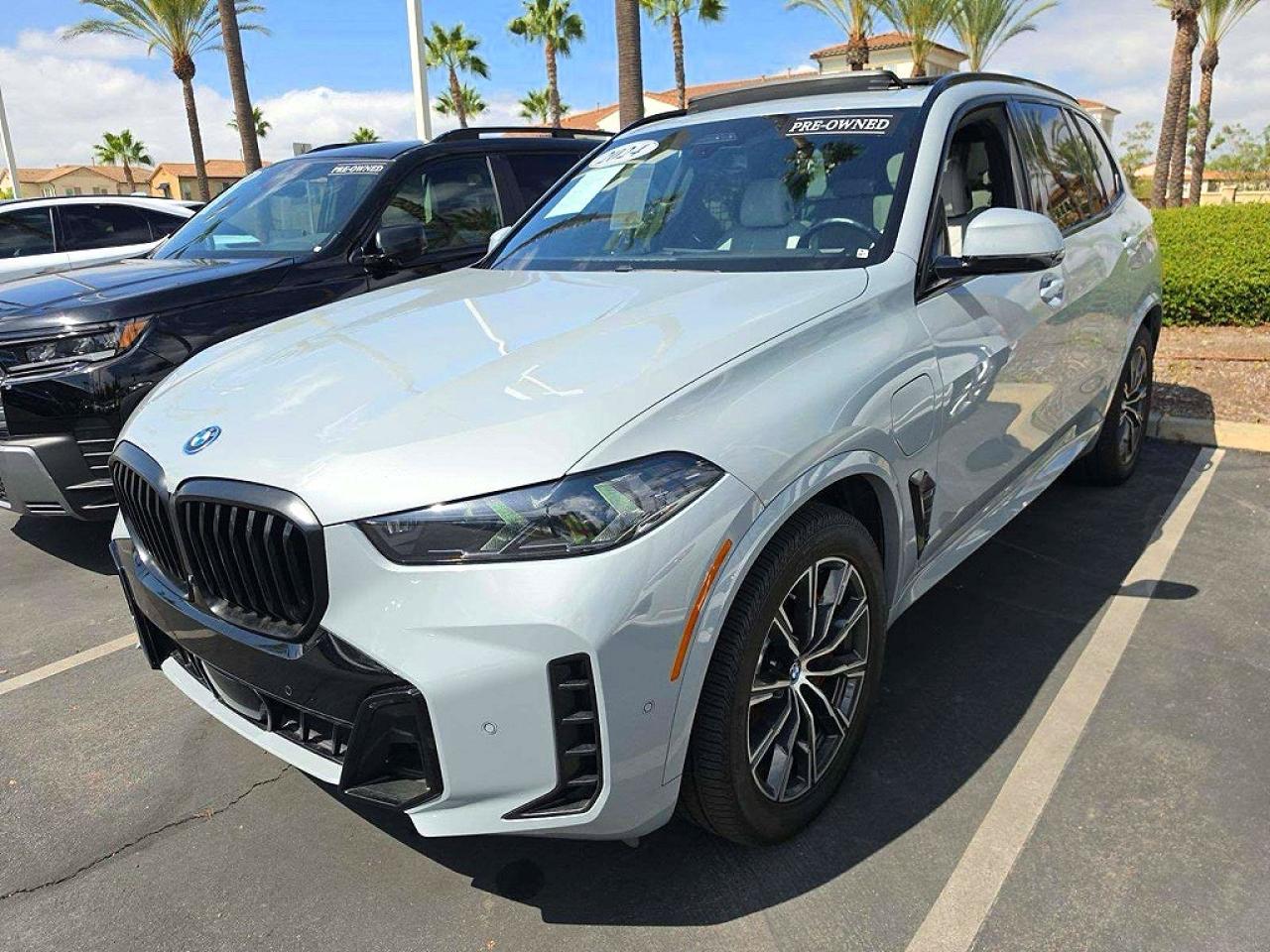 2024 BMW X5 xDrive50E - zdjęcie 2