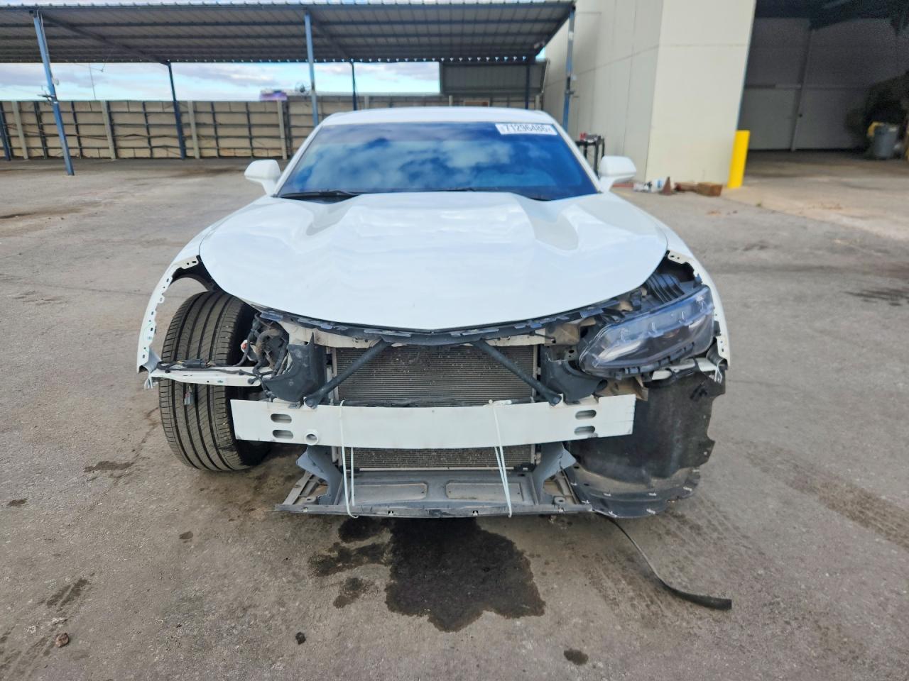 2022 Chevrolet Camaro Ls - zdjęcie 5