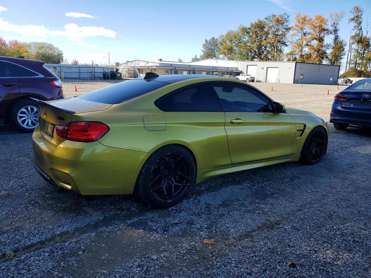 2015 BMW M4 - zdjęcie 3