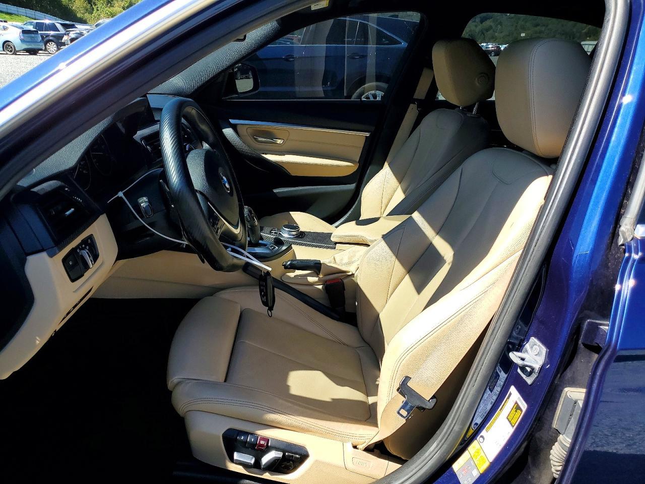 2017 BMW 330E - zdjęcie 7