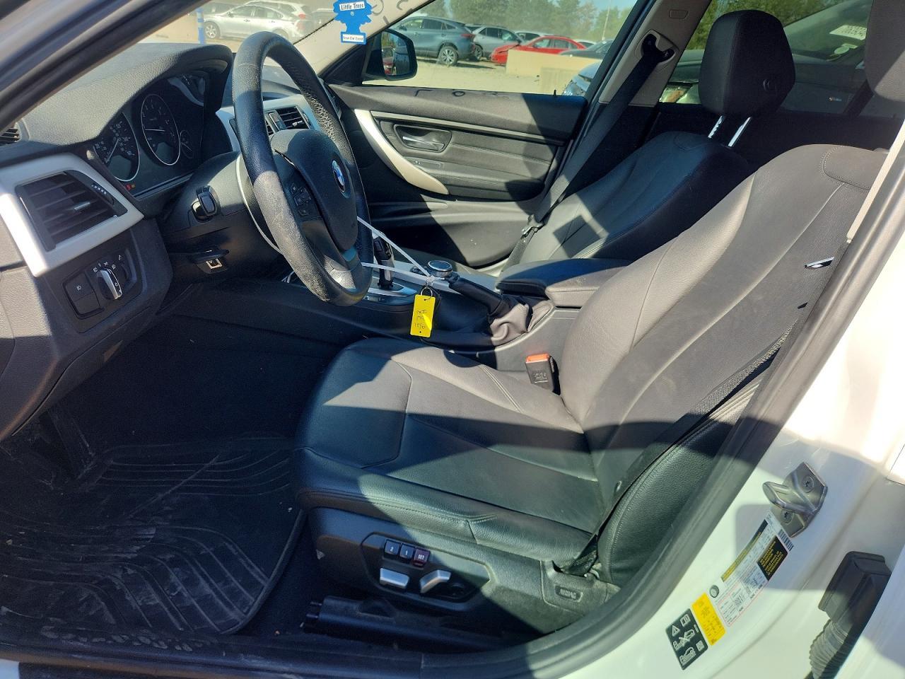2017 BMW Seria 3 320i - zdjęcie 7