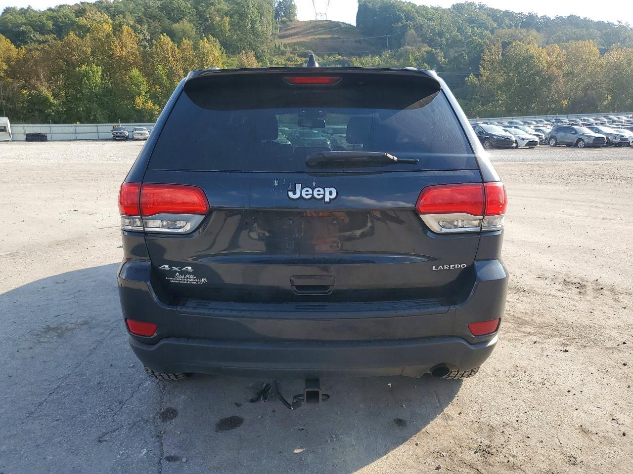 2015 Jeep Grand Cherokee Laredo - zdjęcie 6