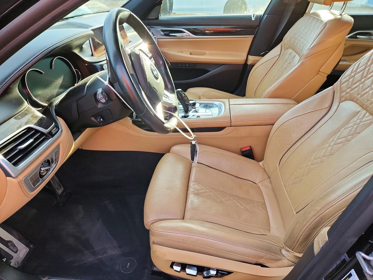 2019 BMW 740 I - zdjęcie 7