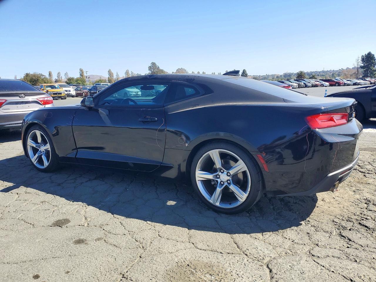 2017 Chevrolet Camaro Lt - zdjęcie 2