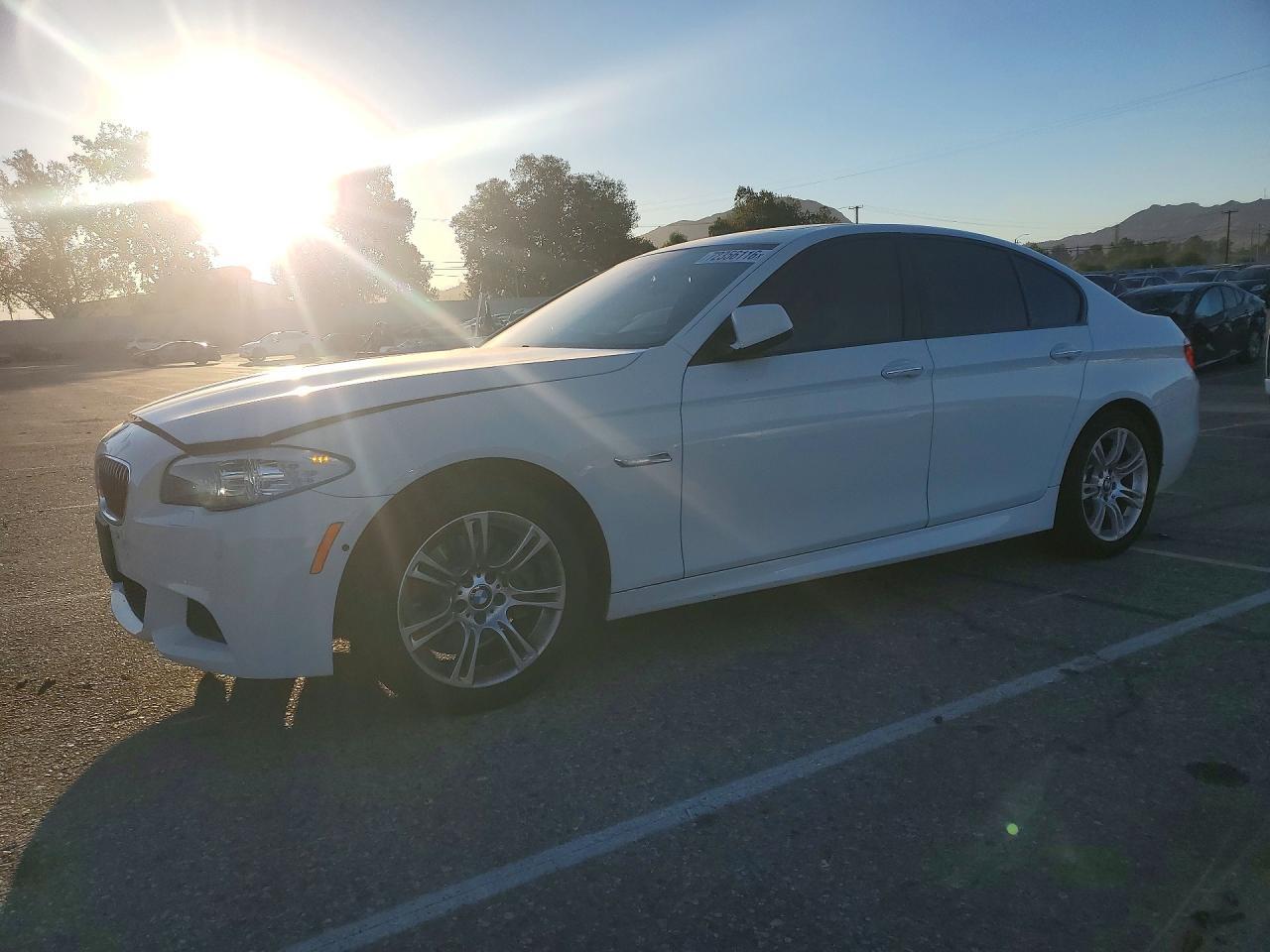 2013 BMW 528 I - zdjęcie główne