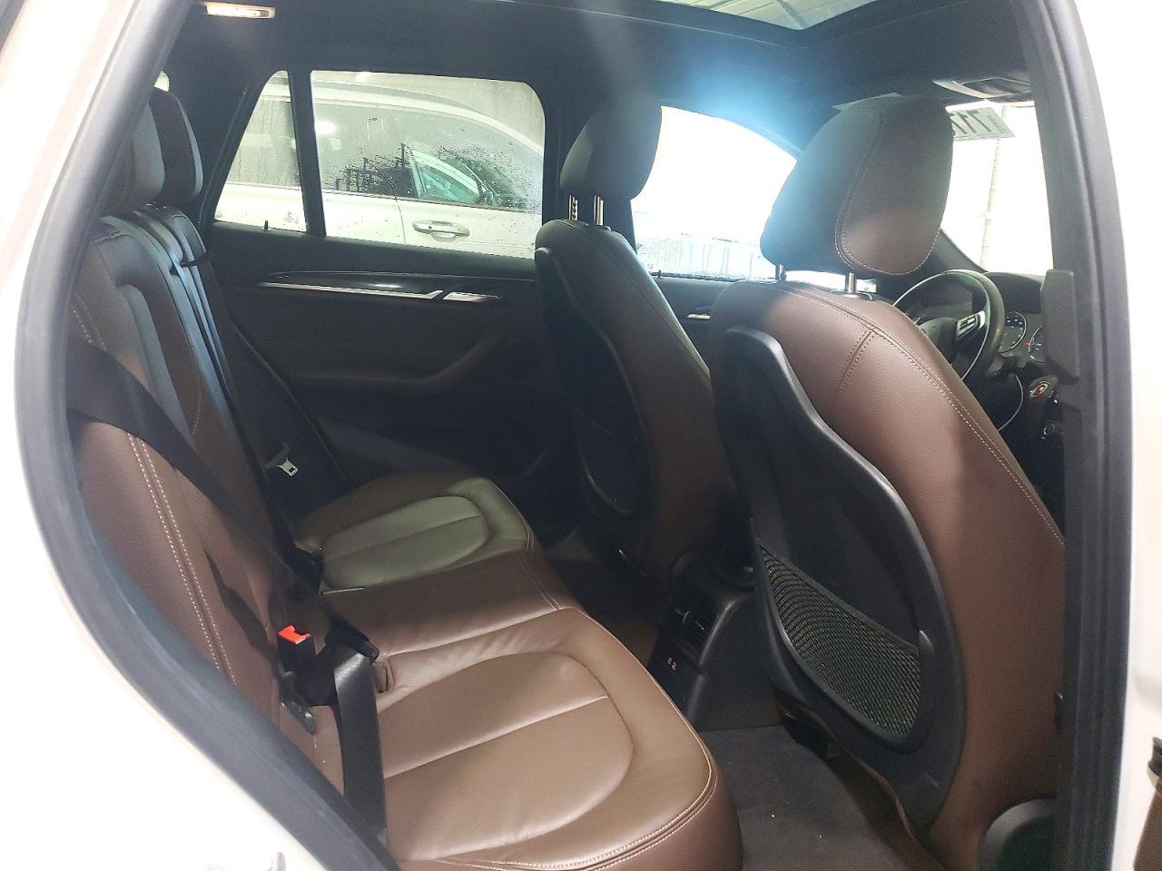 2022 BMW X1 Sdrive28I - zdjęcie 11