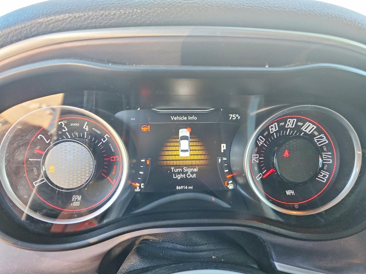 2019 Dodge Challenger R/T - zdjęcie 5