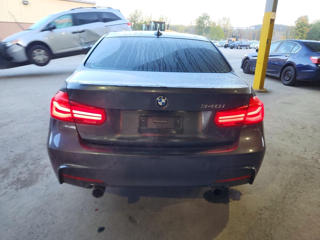 2017 BMW Seria 3 340i - zdjęcie 6
