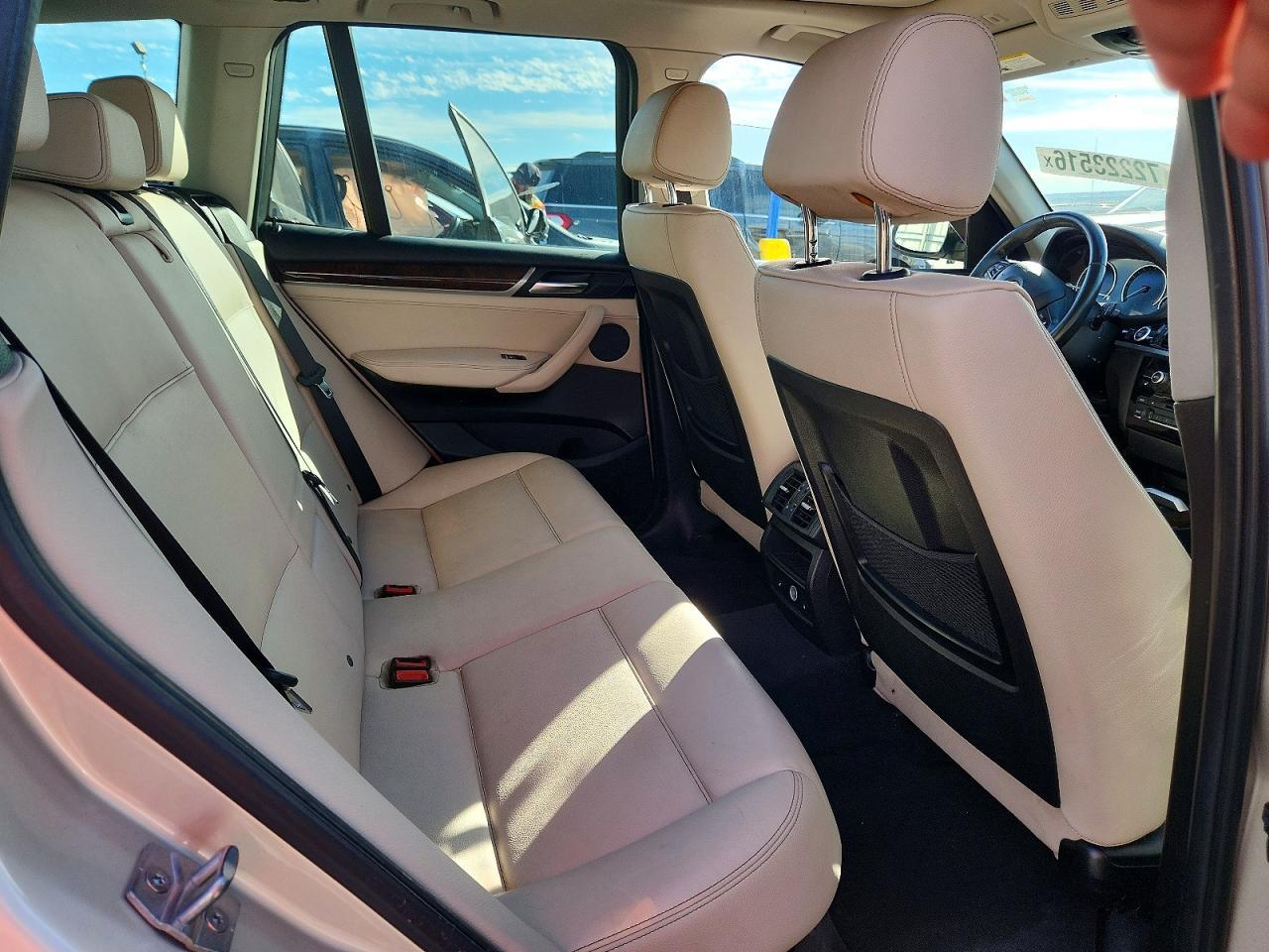 2015 BMW X3 xDrive28I - zdjęcie 10