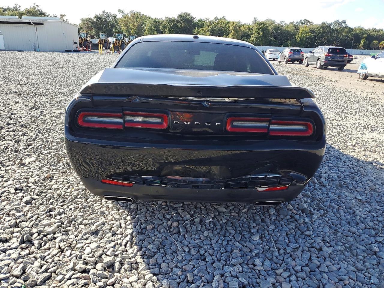 2020 Dodge Challenger Gt - zdjęcie 6