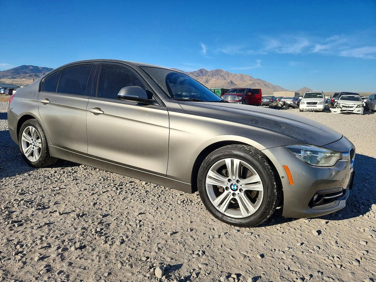 BMW Seria 3 - zdjęcie 4
