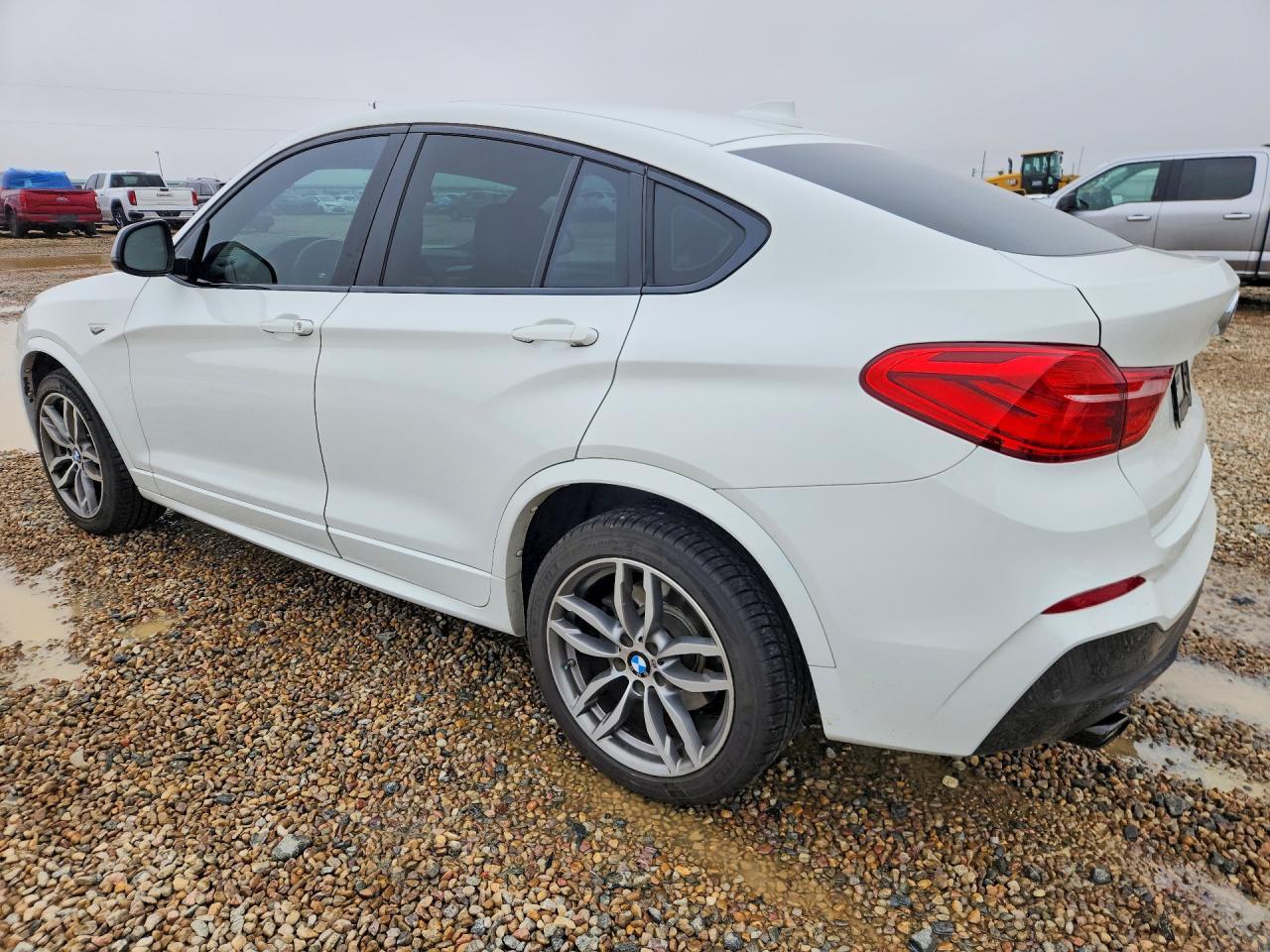 2017 BMW X4 xDrivem40I - zdjęcie 2