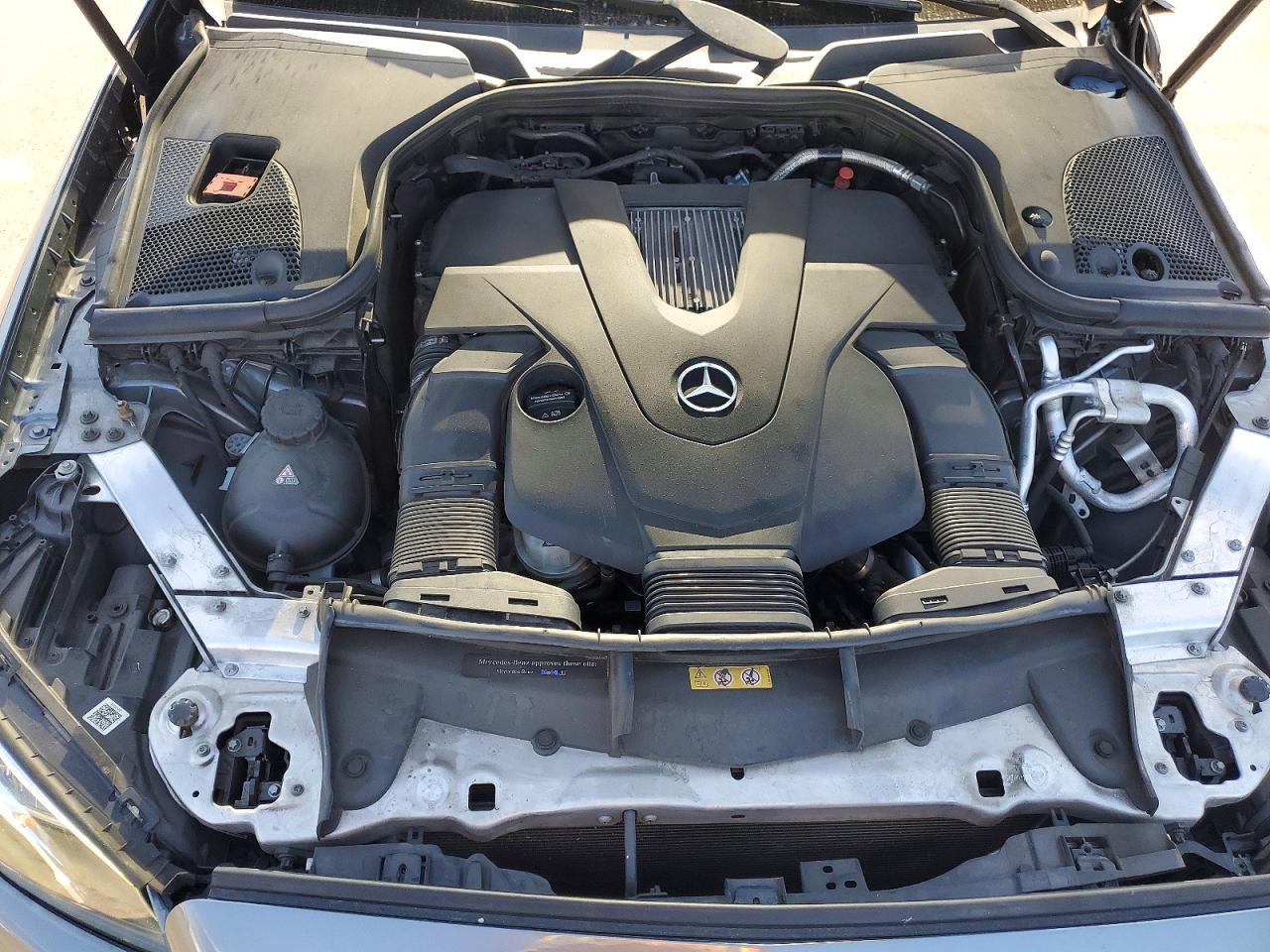 2018 Mercedes-Benz E 400 - zdjęcie 11