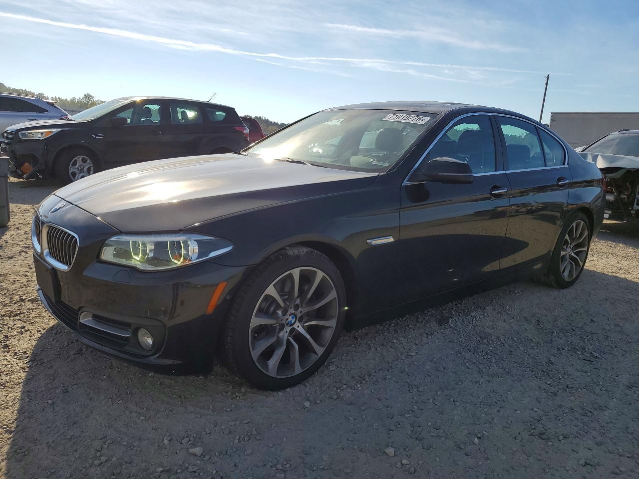 2016 BMW Seria 5 535i - zdjęcie główne