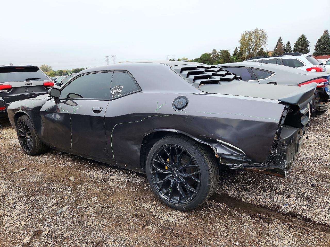 2021 Dodge Challenger Sxt - zdjęcie 2